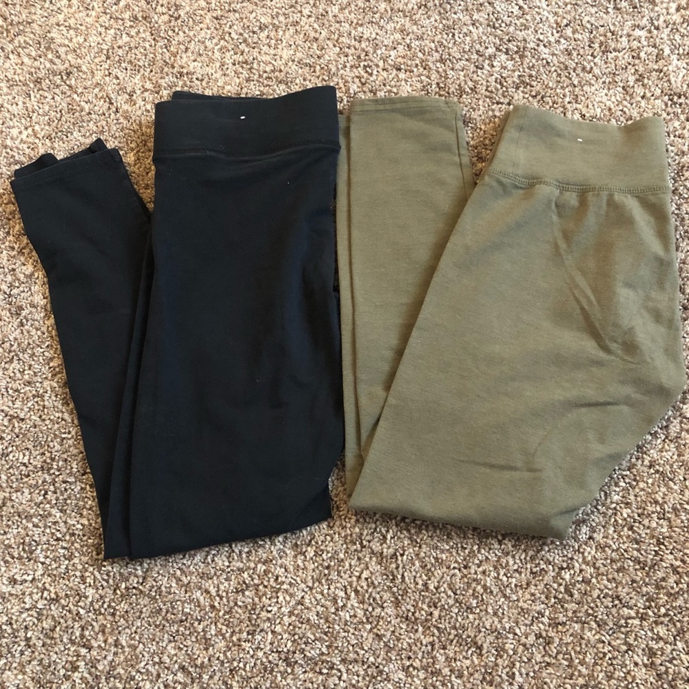 2 Pairs of Aerie Leggings